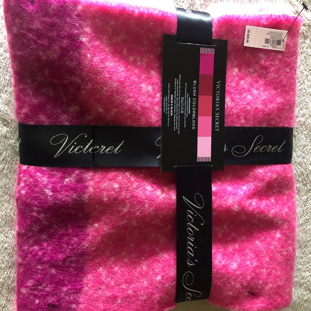 Victoria Secert Scarf - Picture 3 of 4